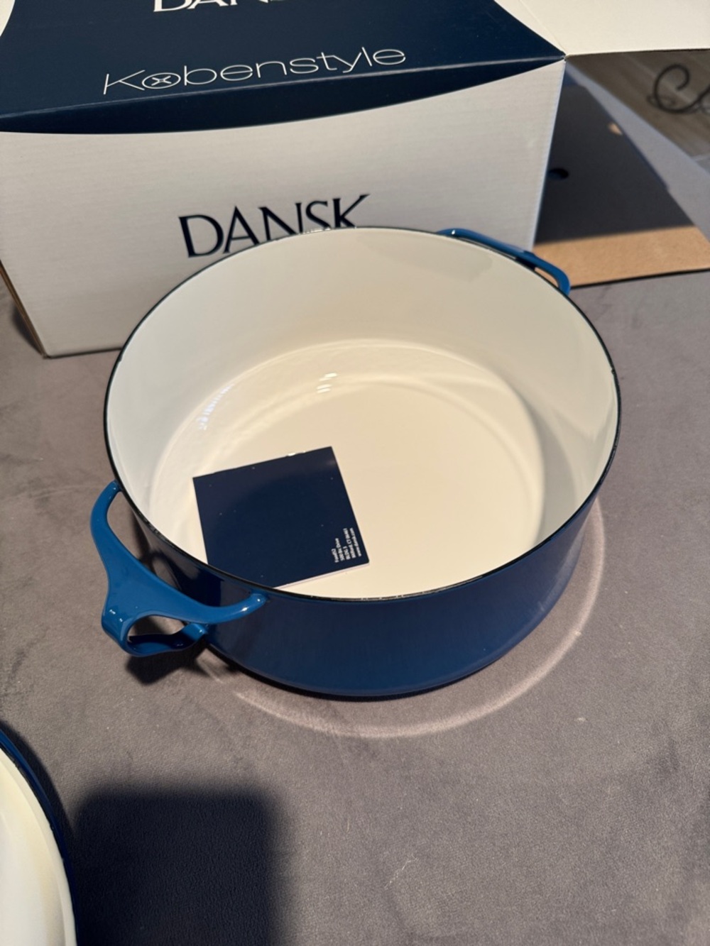 Dansk Blue Enamel Covered Pan with Cross-Detail Lid. 4.37 qt - Picture 2 of 5